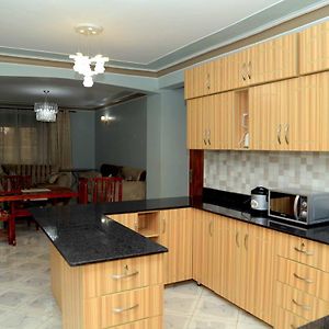 Exciting Lovely 2- Bedroom Unit Kampala Exterior photo