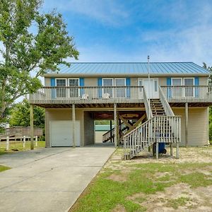 Coastal Emerald Isle Retreat With Deck And Grill! Exterior photo