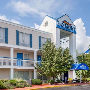 Baymont By Wyndham Peoria Hotel Exterior photo