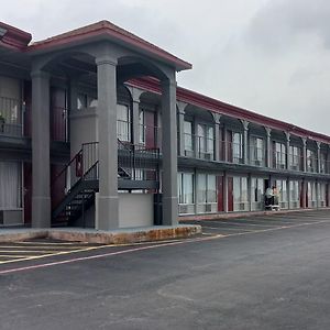 Red Roof Inn Fort Worth West Exterior photo