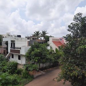 Solapur Home Stays Exterior photo