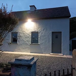 Fox'S Cottage Millstreet Exterior photo