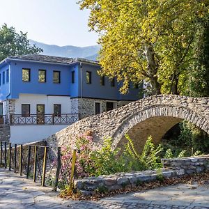 Moustheni Blue Guest House Exterior photo