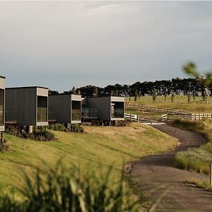 Marnong Estate Hotel Mickleham Exterior photo