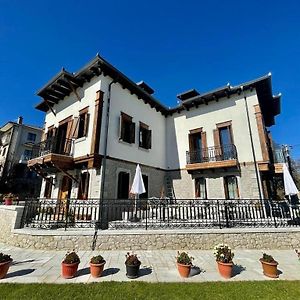 Vila Strugu Hotel Voskopoje Exterior photo