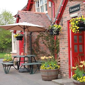 The Tally Ho Bed & Breakfast Hungerford Exterior photo