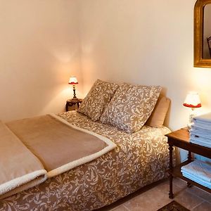 Chez Nelly : Escapade Campagne Toulousaine Bed & Breakfast Bessieres Exterior photo