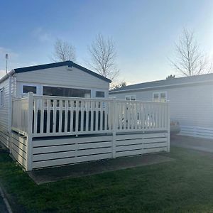 Lovely 2-Bed Cabin In Birchington Villa Exterior photo