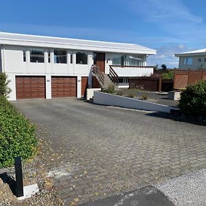 Mengi Apartments Keflavik Exterior photo