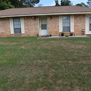 Comforts Of Home Gautier Exterior photo