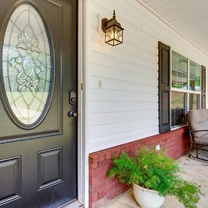 Rural Retreat With Covered Porch Near Jackson Exterior photo