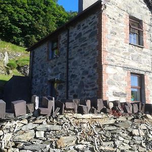 Bwthyn Bach Gilfach Villa Bangor  Exterior photo