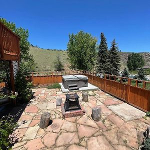 Serene Reservoir Retreat: Private Suite with Hot Tub and Outdoor Adventures Fort Collins Exterior photo