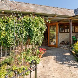 The Calf Pens Villa Andoversford Exterior photo