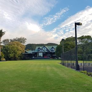 Forest Waters Bed & Breakfast Haruru Exterior photo