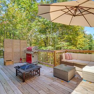 Secluded Pocono Getaway With Hot Tub And Sauna! East Stroudsburg Exterior photo