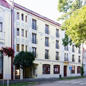 Hotel Royal Senta Exterior photo