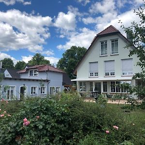 Seenlandhof Aparthotel Senftenberg Exterior photo