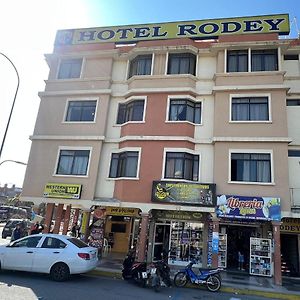 Hotel Rodey Huaquillas Exterior photo