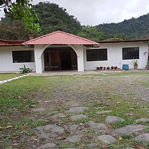 Hacienda San Rene Bed & Breakfast Mindo Exterior photo