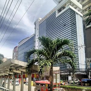 Pristine848 Hotel Manila Exterior photo