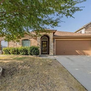 Charming Luxury Convenience Spacious Home Burleson Exterior photo