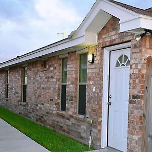 2Bd 2Bt Apt Near University Edinburg Exterior photo