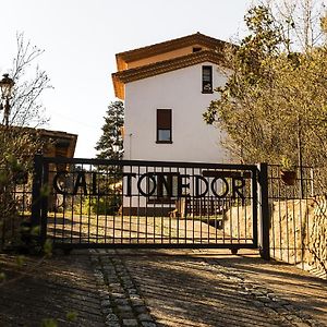 L'Amagatall De Cal Tonedor Hotel Vallgorguina Exterior photo