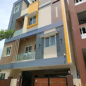 Alif Serviced Hotel Tambaram Exterior photo