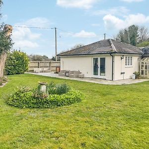 The Lodge Ansty  Exterior photo