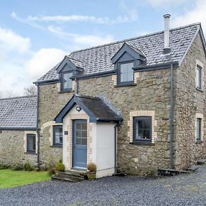 2 Bed In Narberth 86158 Villa Clynderwen Exterior photo