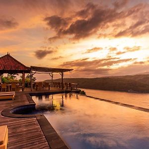 Ceningan Cliff Cottages Nusa Lembongan  Exterior photo