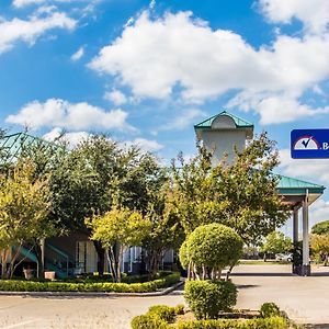 Americas Best Value Inn Fort Worth Exterior photo