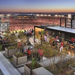 Hampton Inn & Suites Washington, D.C. - Navy Yard Exterior photo