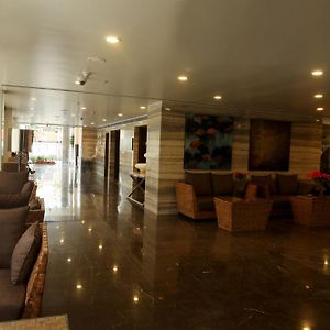 Paradigm Sarovar Portico Hotel Kakinada Exterior photo