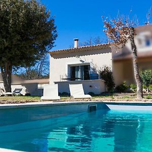 Maison De Charme A Saint Saturnin Les Apt Avec Piscine Partagee Villa Croagnes Exterior photo