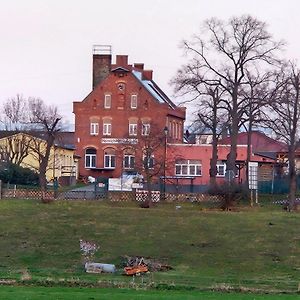 Gaestewohnung Heinrich Heine Schule Bad Durrenberg Exterior photo