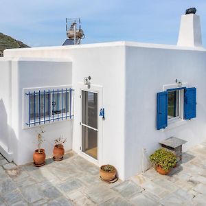 Blue And White Villa Otzias Exterior photo