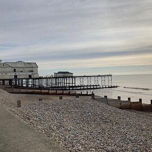 50 Meters From Beach. Apartment Bognor Regis Exterior photo