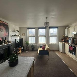 Comfy Shared House Women Only 1 Person Apartment London Exterior photo