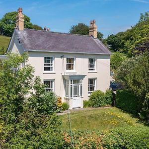 Pendre Farmhouse Villa Llandysul Exterior photo