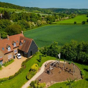 Pass The Keys Bright Spacious Chilterns Hideaway Villa Saunderton Exterior photo