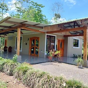 Casa Los Aguinaldos Villa La Fortuna Exterior photo