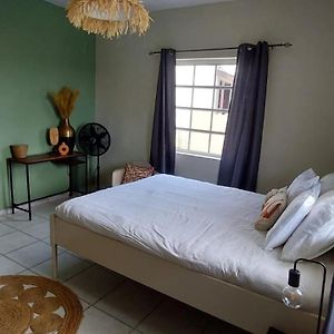 Casa Del Sol Curacao Apartment Willemstad Exterior photo