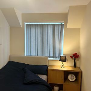 2-Bed Spacious Apartment - One Ensuite Warrington Exterior photo