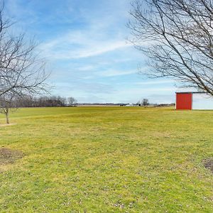 Auburn Finger Lakes Farmhouse With Open Views! Villa Exterior photo