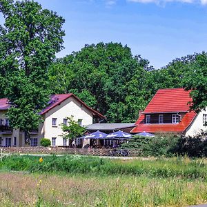 Bright Holiday Apartment In Luebben On The Spree Exterior photo