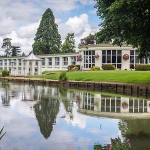 Doubletree By Hilton Cheltenham Hotel Exterior photo