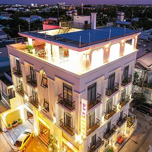 Ruby Hotel Vinh Long Exterior photo