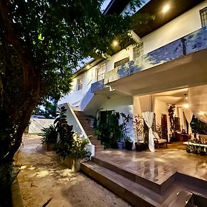Stylish Apartments Near Best Western Hotel Belize City Exterior photo
